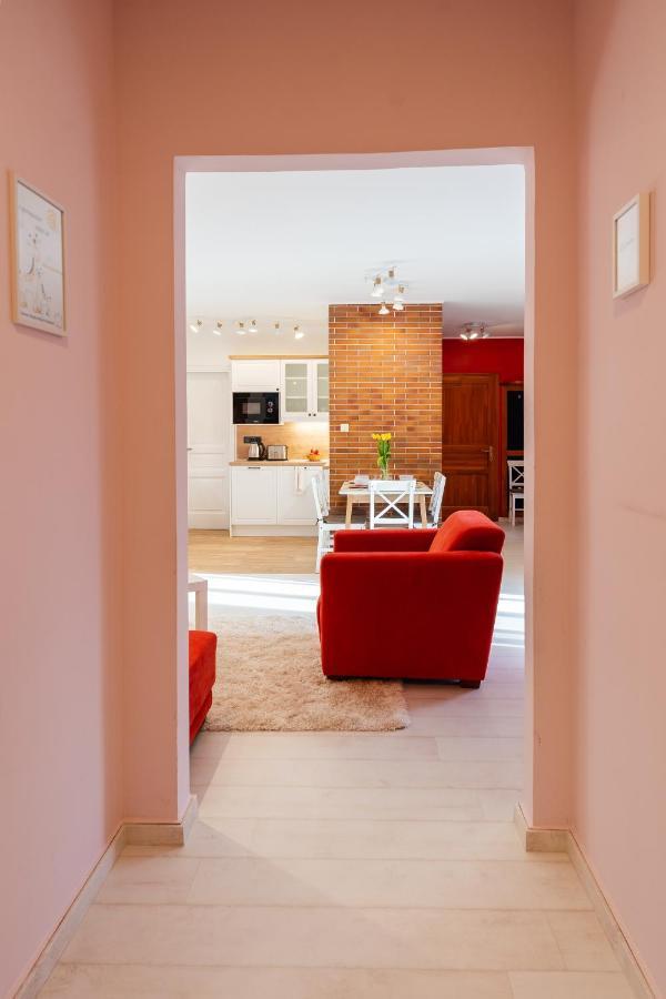 Sara-Lux Apartman Nyarliget Buitenkant foto